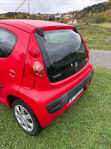 Peugeot 107 2011 photo 5