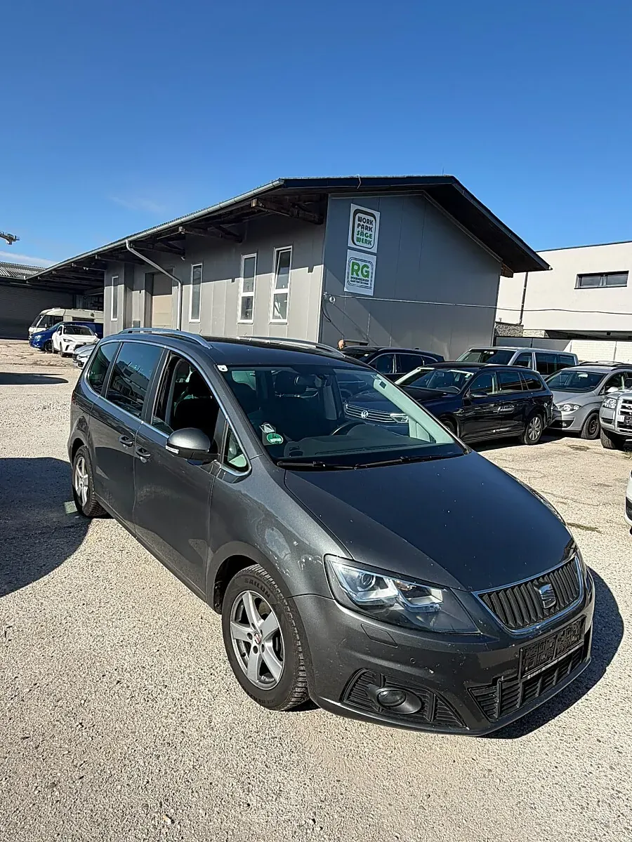Seat Alhambra 2013 photo 3