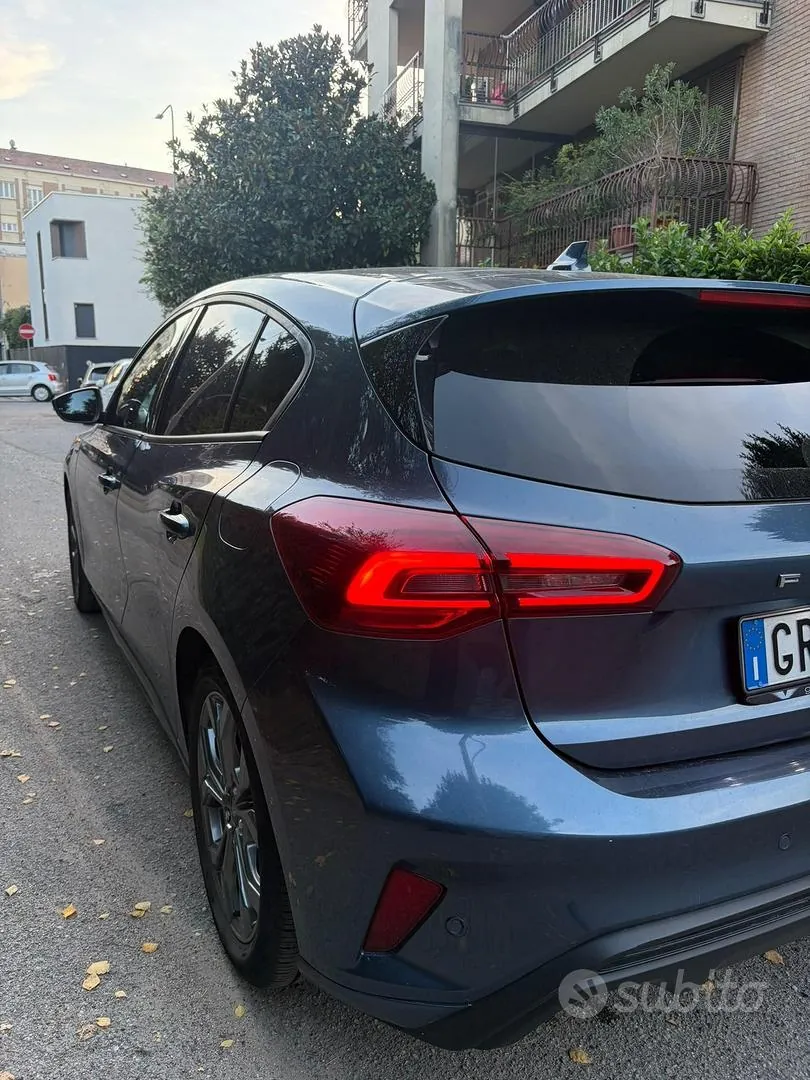 Ford Focus 2024 photo 5
