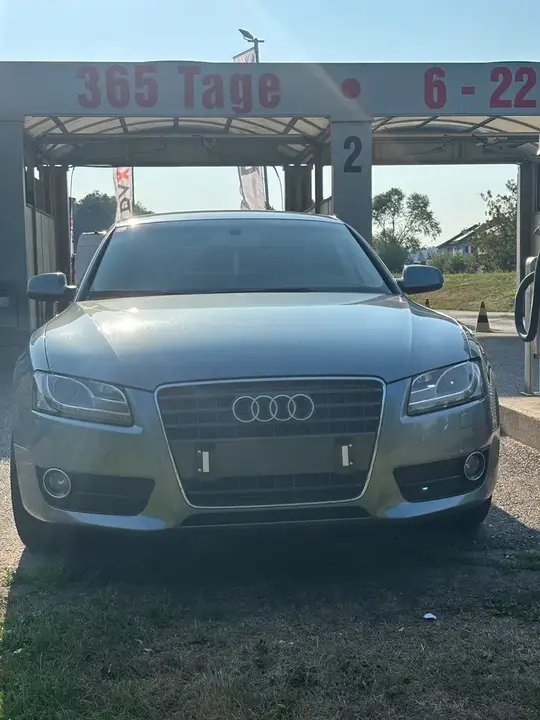 Audi A5 2009 photo 3