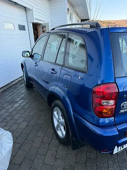 Toyota Rav4 2005 photo 2
