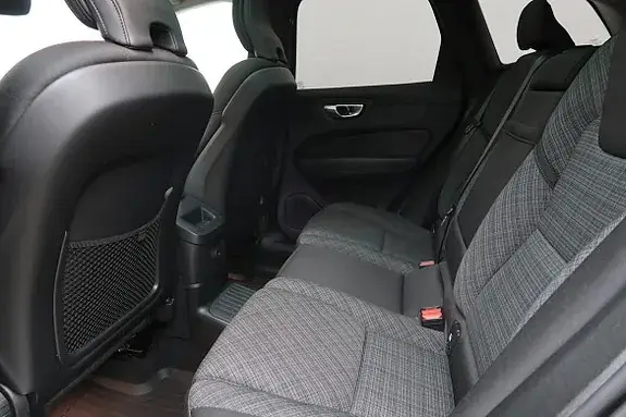 Volvo Xc60 2025 photo 5
