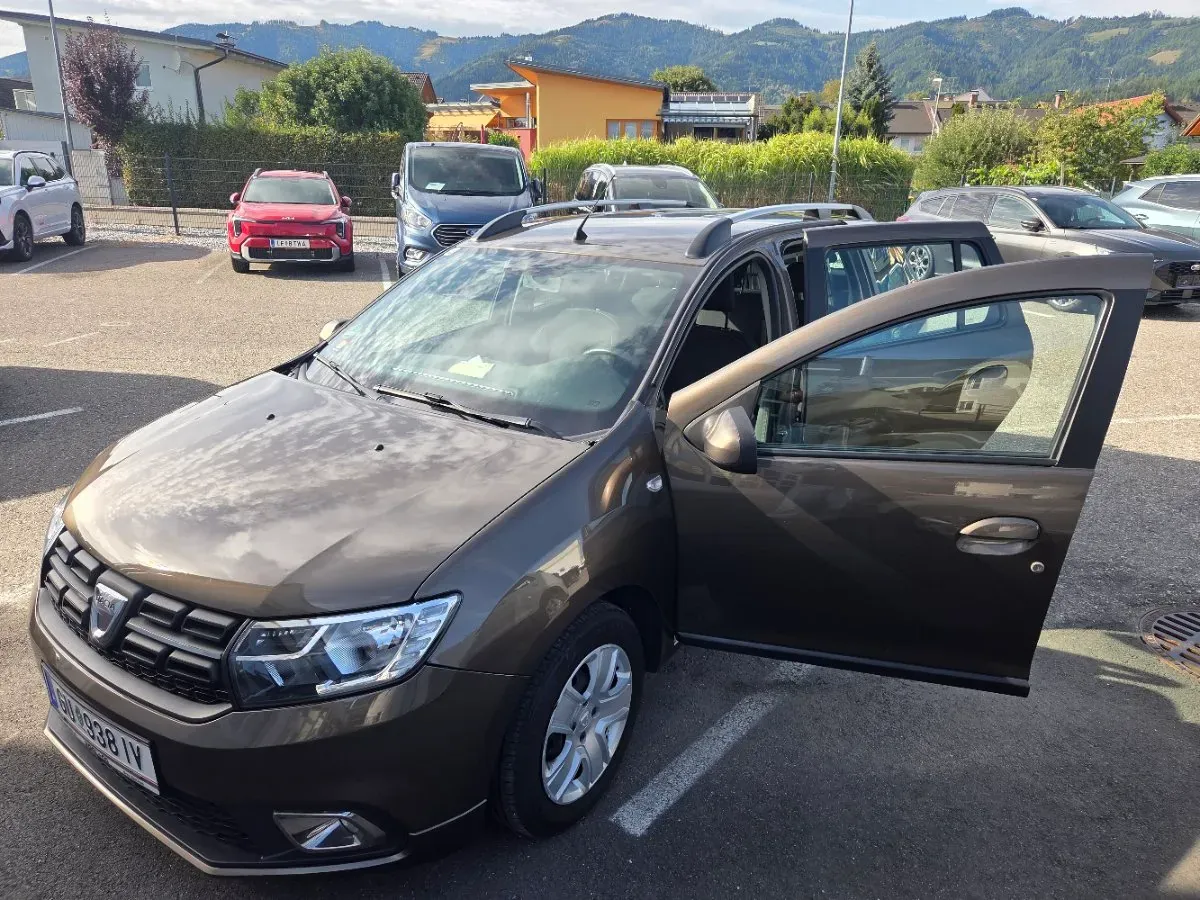 Dacia Logan 2016 photo 2