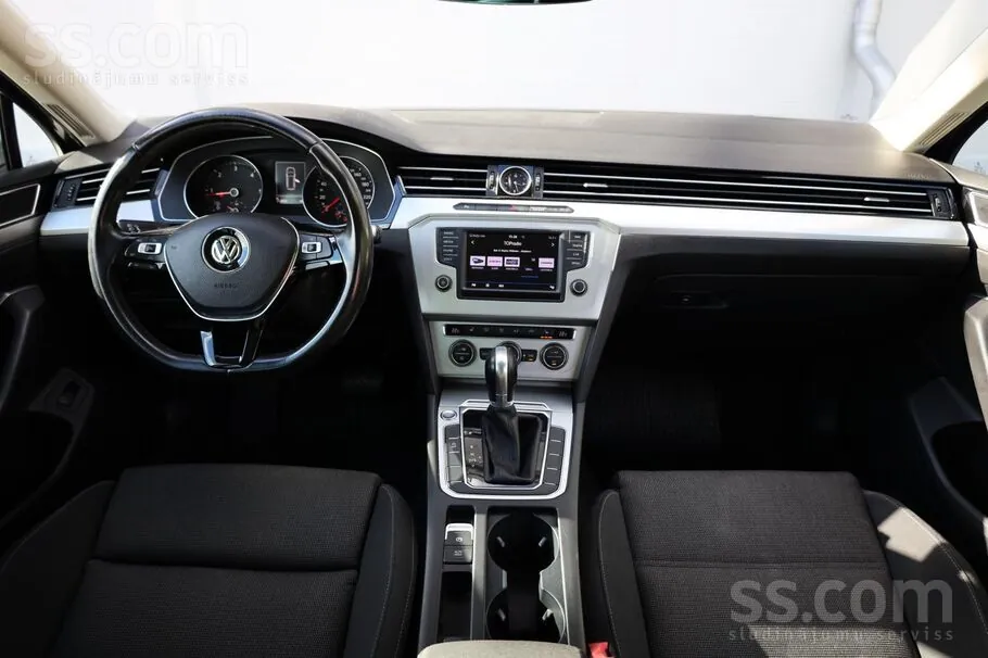Volkswagen Passat 2017 photo 5