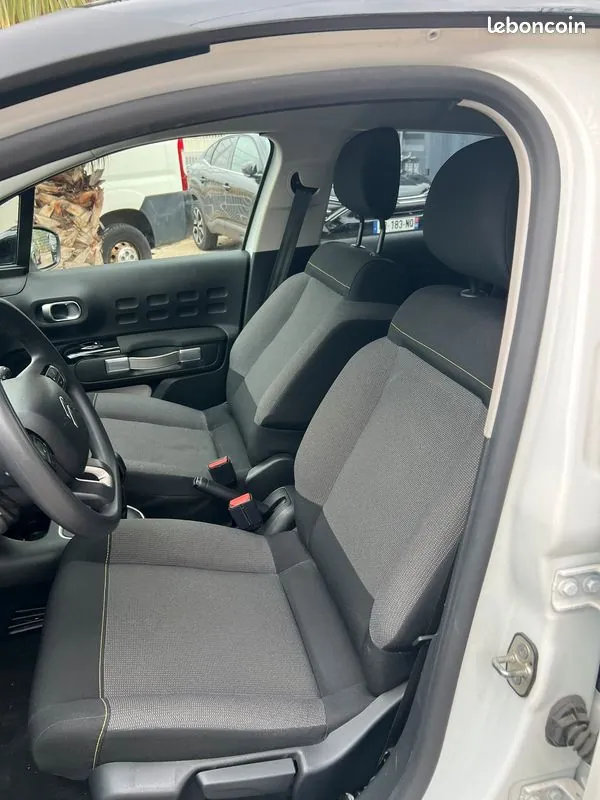 Citroen C3 2022 photo 3