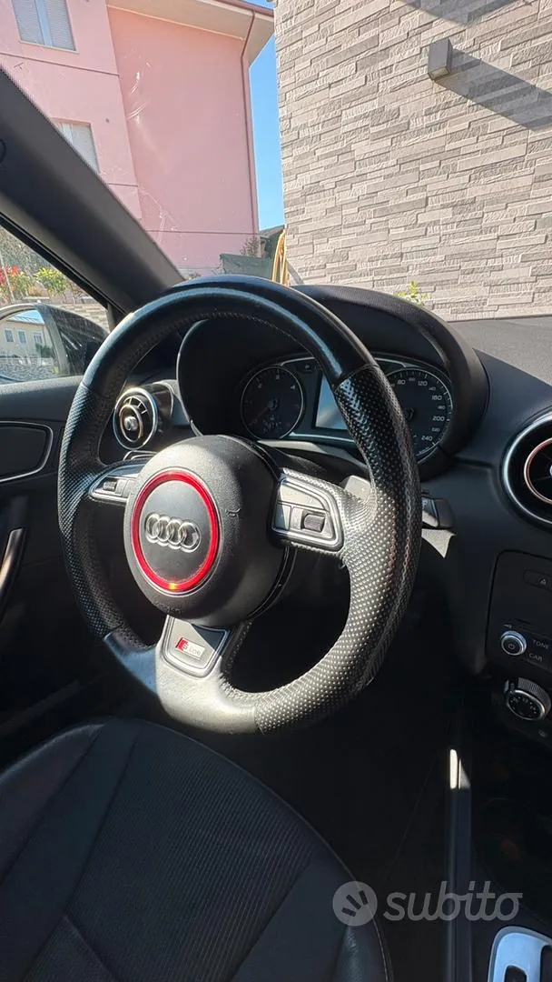Audi A1 2014 photo 5
