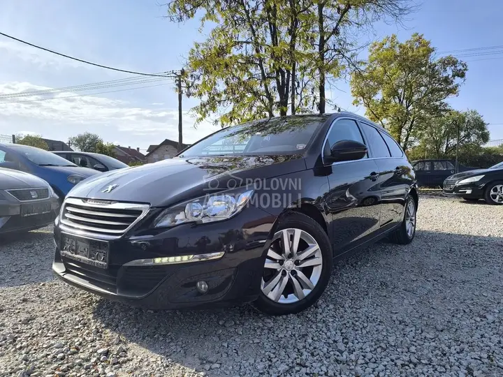 Peugeot 308 2015 photo 2