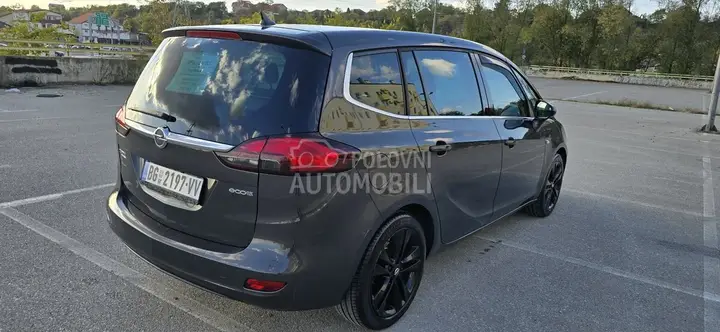 Opel Zafira 2014 photo 4