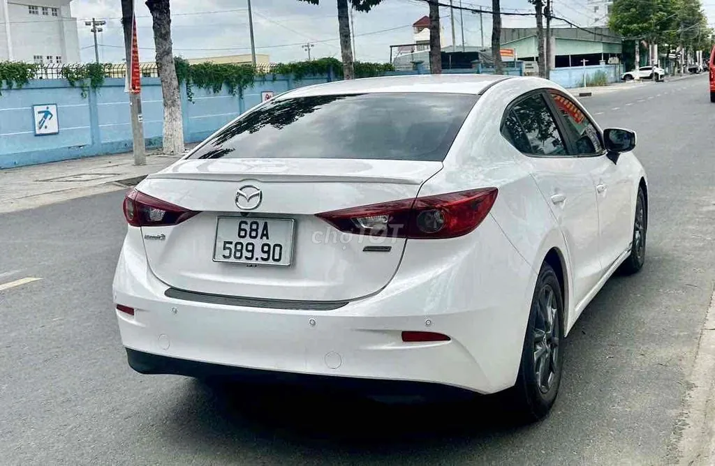 Mazda 3 2016 photo 5
