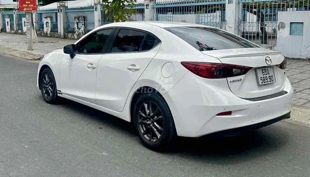 Mazda 3 2016 photo 4