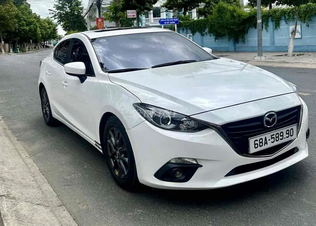 Mazda 3 2016 photo 3