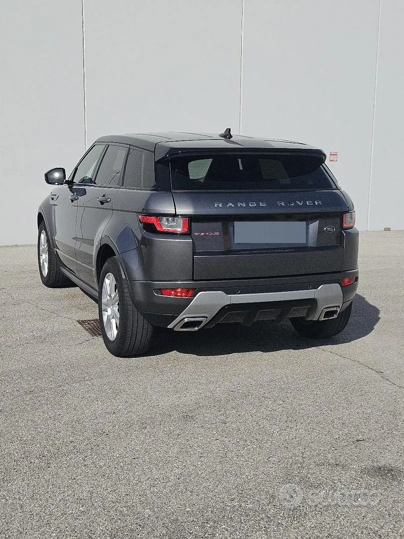 Land Rover Range Rover Evoque 2015 photo 2