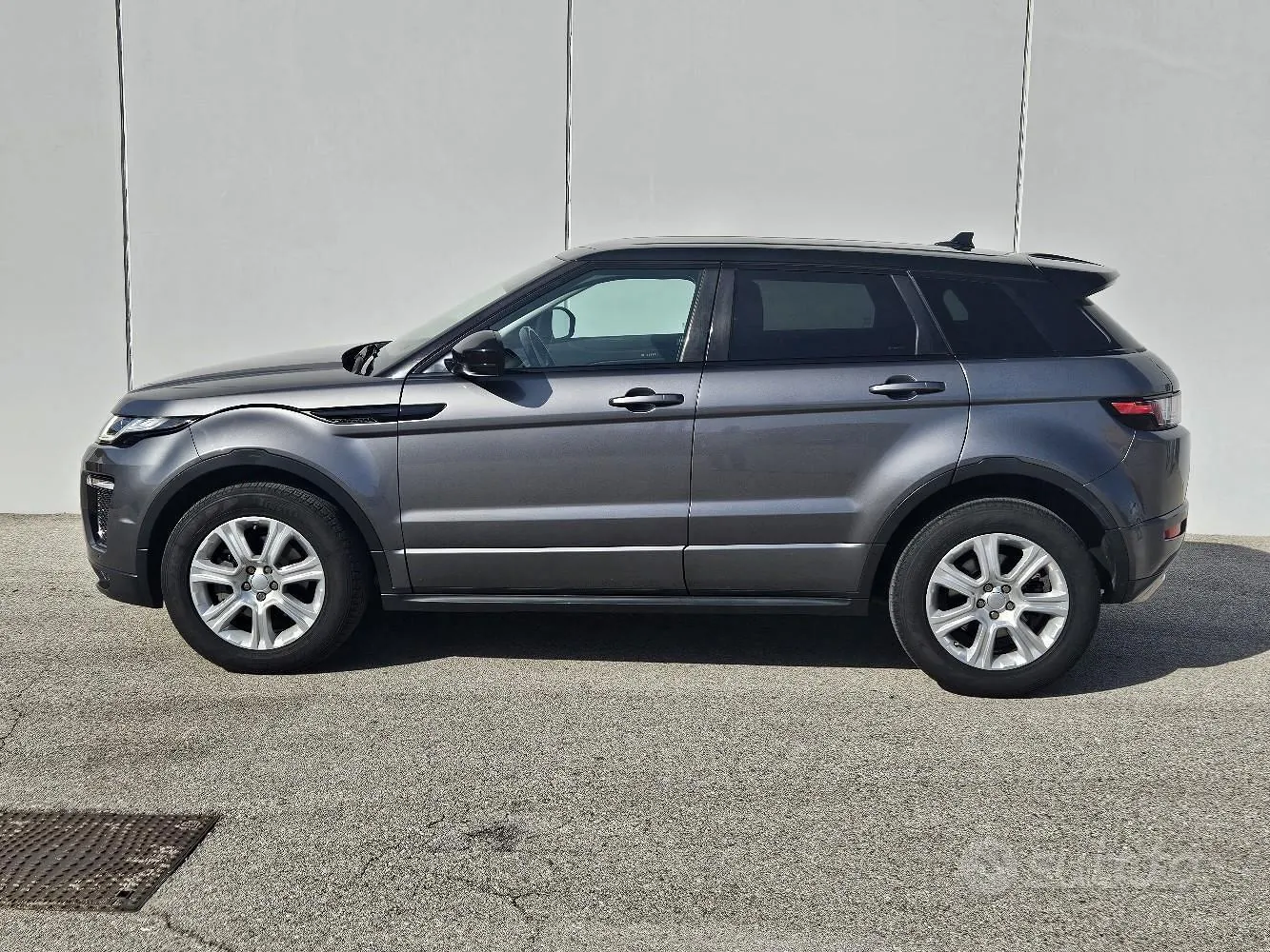 Land Rover Range Rover Evoque 2015 photo 3