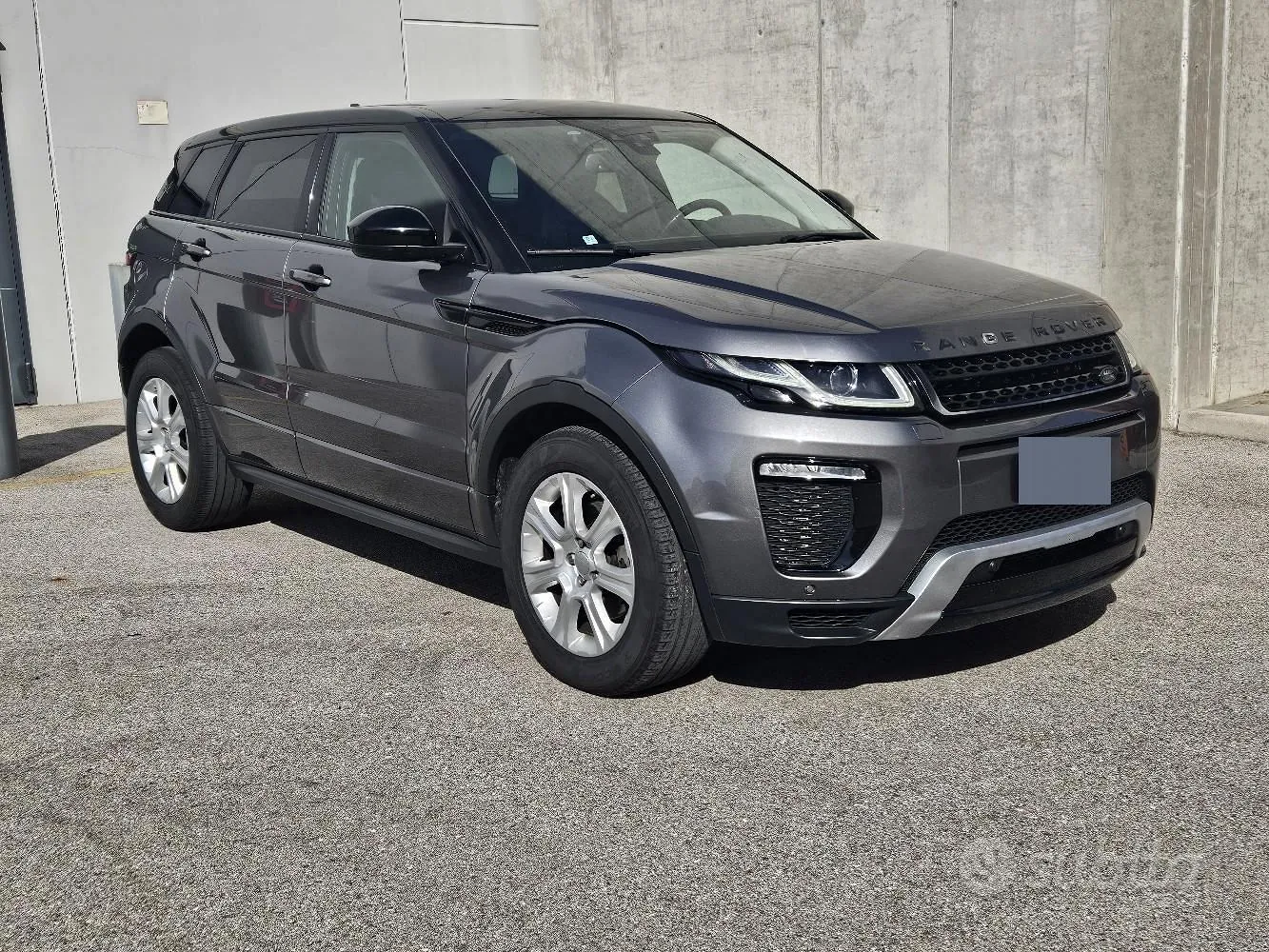 Land Rover Range Rover Evoque 2015 photo 5