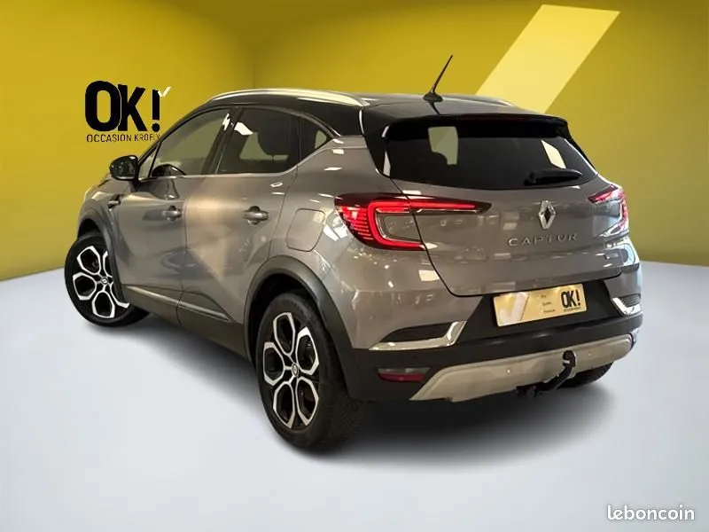 Renault Captur 2022 photo 3