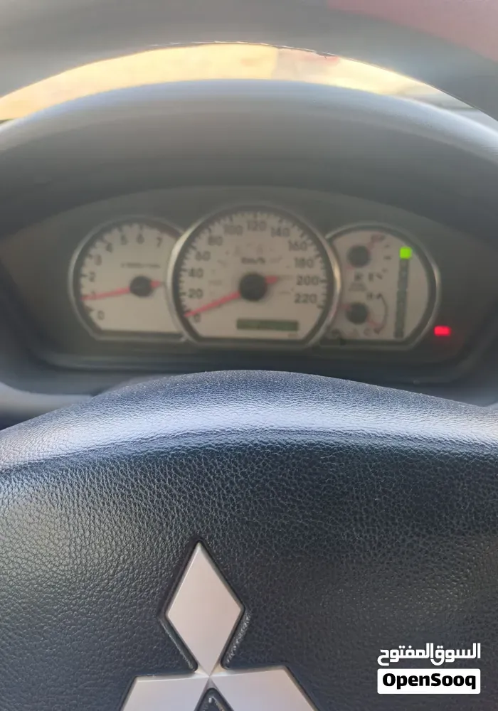 Mitsubishi Galant
