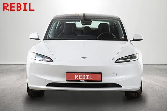 Tesla Model 3 2025 photo 3