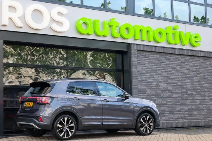Volkswagen T-Cross 2025 photo 2