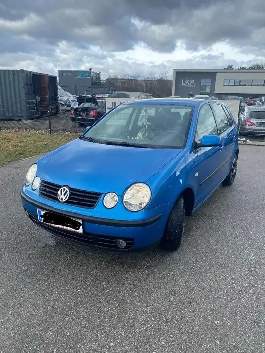 Volkswagen Polo 2003 photo 2