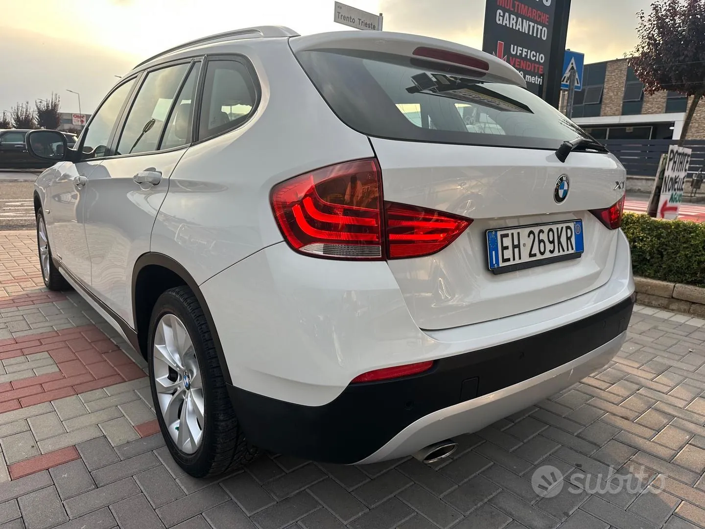 BMW X1 2011 photo 4