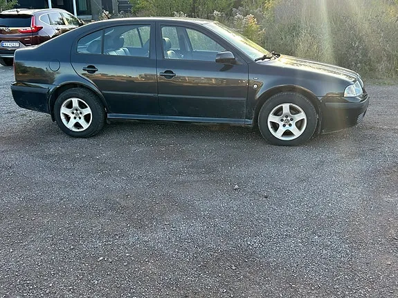 Skoda Octavia 2004 photo 5