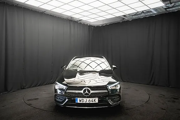 Mercedes-Benz Cla180 2023 photo 3