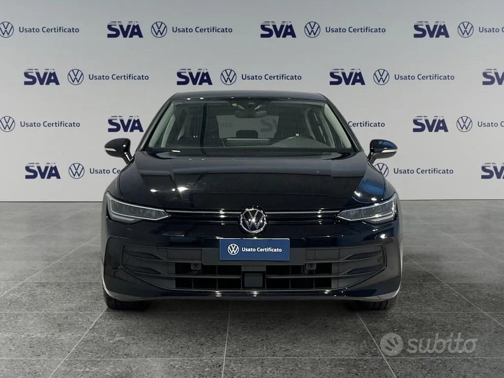 Volkswagen Golf 2025 photo 4