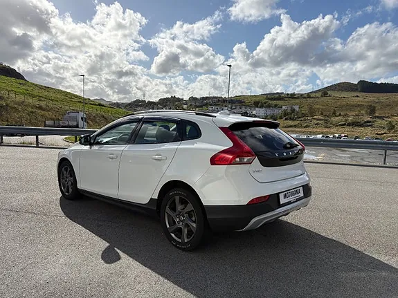 Volvo V40 Cross Country 2016 photo 5