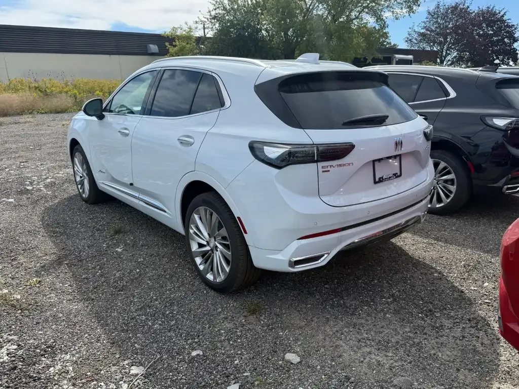 Buick Envision 2026 photo 4