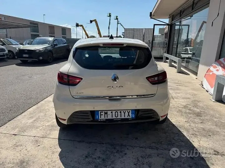 Renault Clio 2018 photo 3