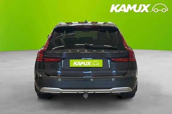 Volvo V90 Cross Country 2021 photo 5