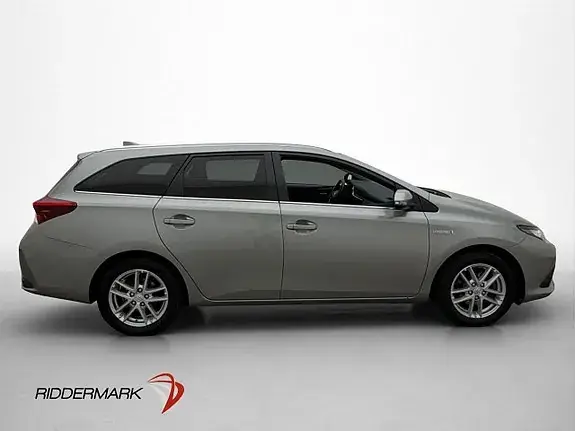 Toyota Auris 2018 photo 5