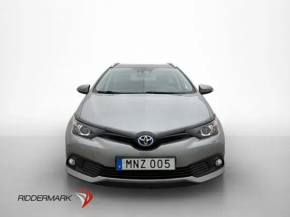 Toyota Auris 2018 photo 2