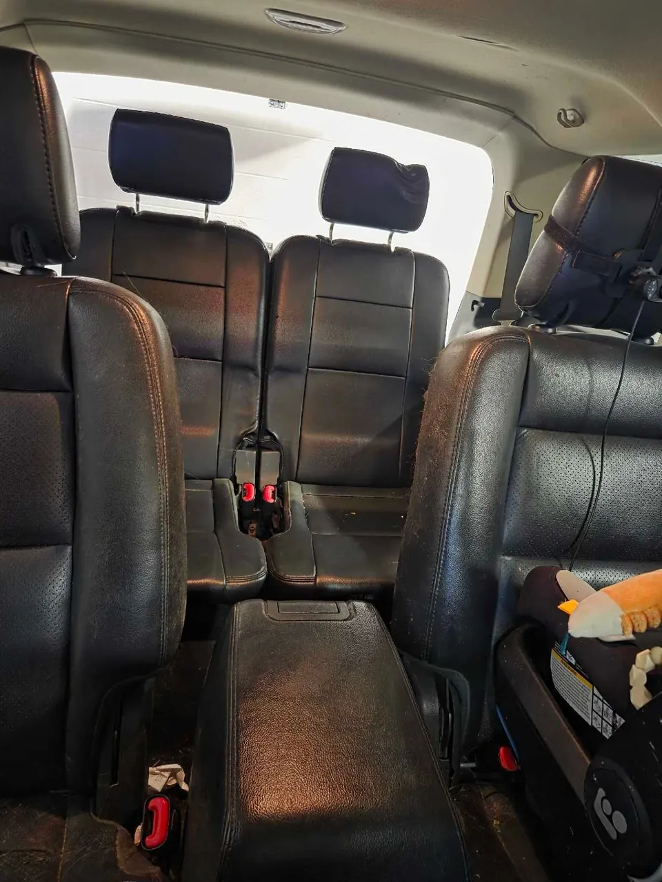 Ford Explorer 2010 photo 5