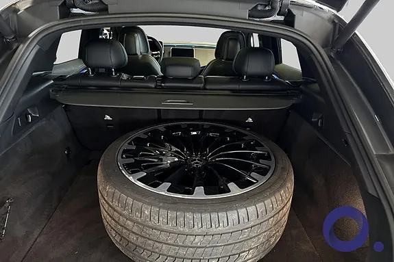 Mercedes-Benz Andre 2023 photo 5