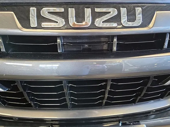 Isuzu D-Max 2022 photo 3