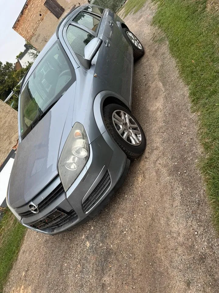 Opel Astra H