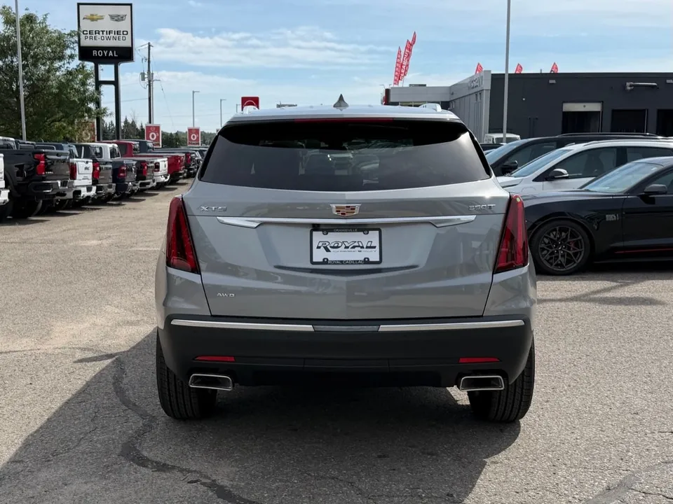 Cadillac Xt5 2026 photo 4