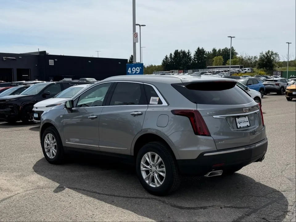 Cadillac Xt5 2026 photo 3