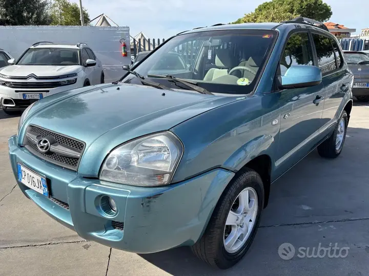 Hyundai Tucson 2005 photo 2