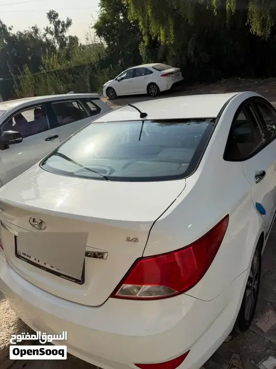 Hyundai Accent 2016 photo 2