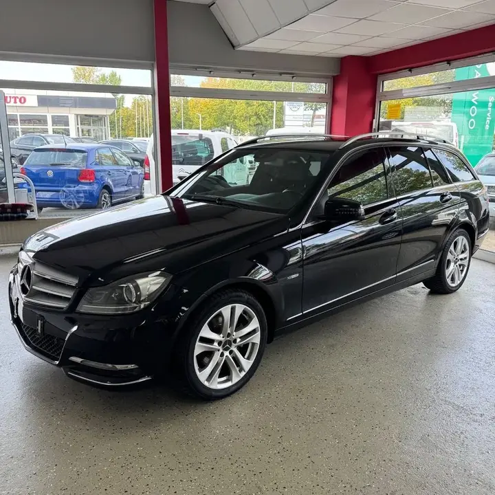 Mercedes-Benz C 220