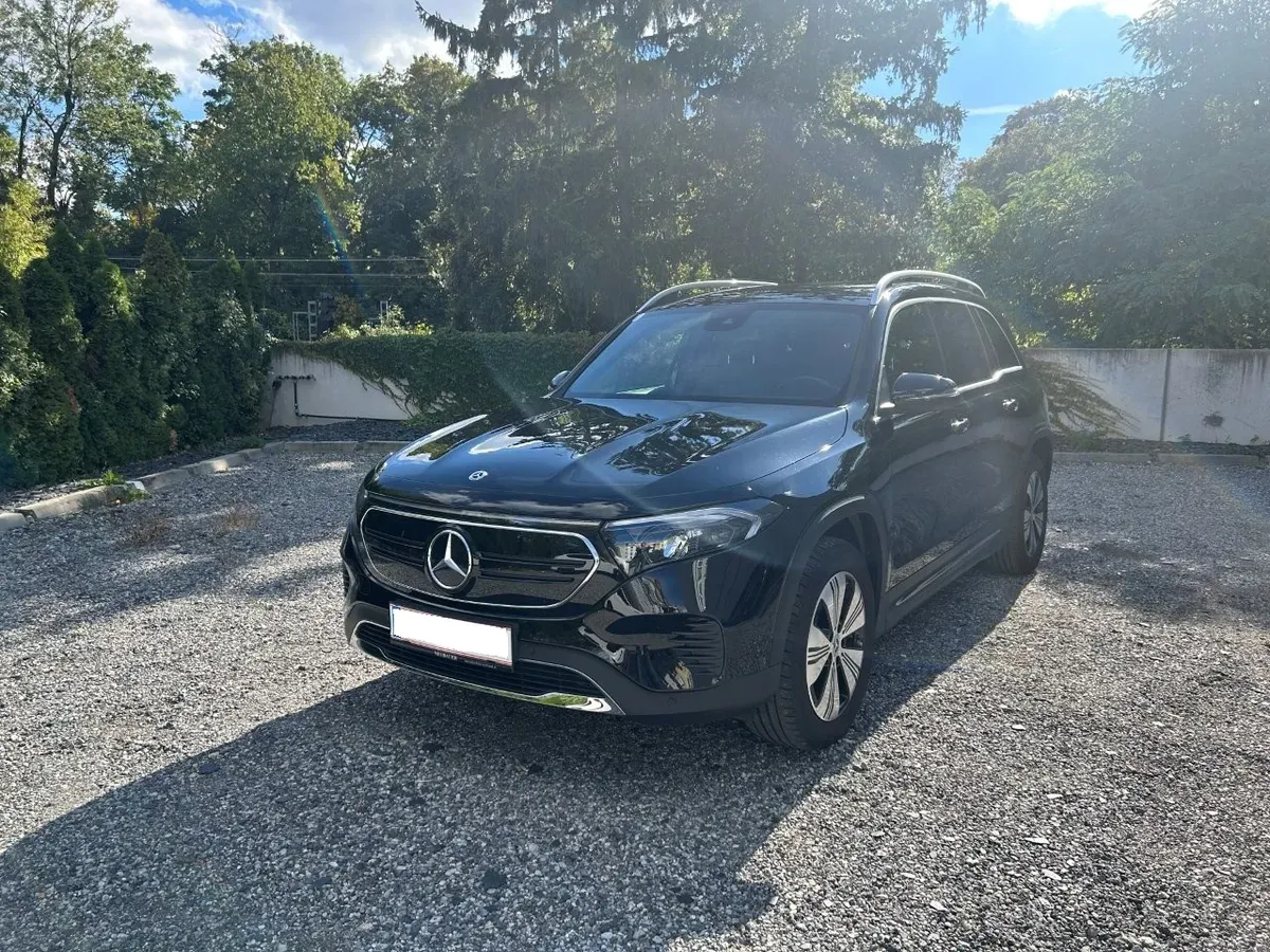 Mercedes-Benz Eqb