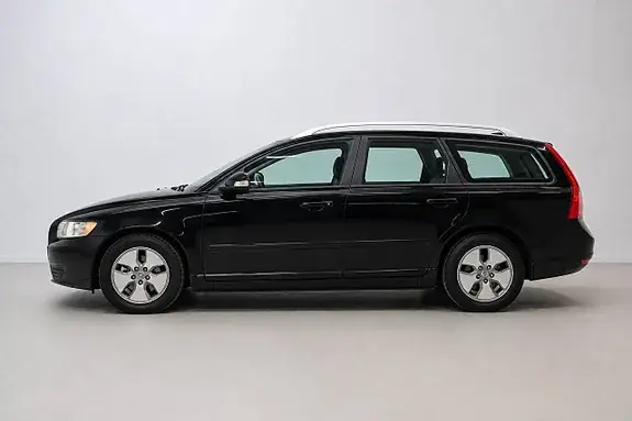 Volvo V50 2011 photo 5