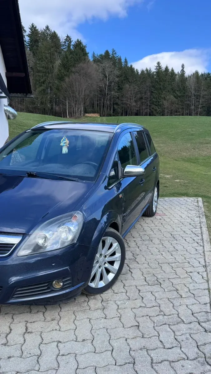 Opel Zafira 2007 photo 3