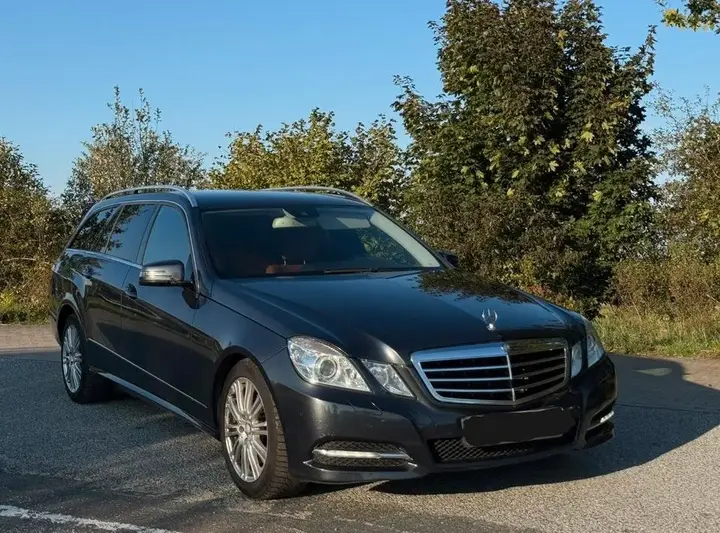 Mercedes-Benz E350Cdi