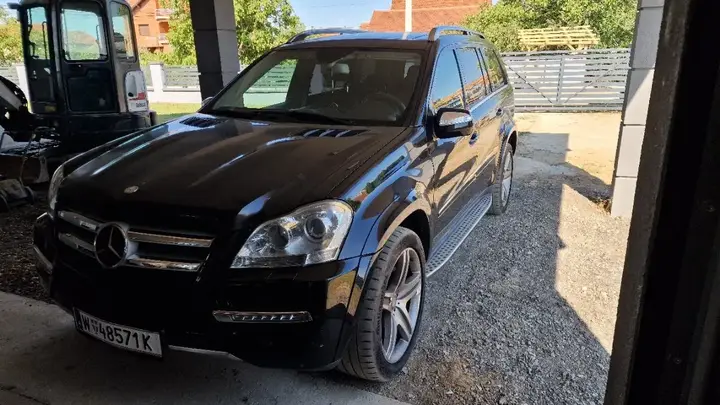 Mercedes-Benz Gl-Class
