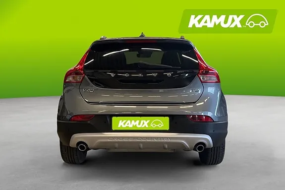 Volvo V40 Cross Country 2019 photo 5