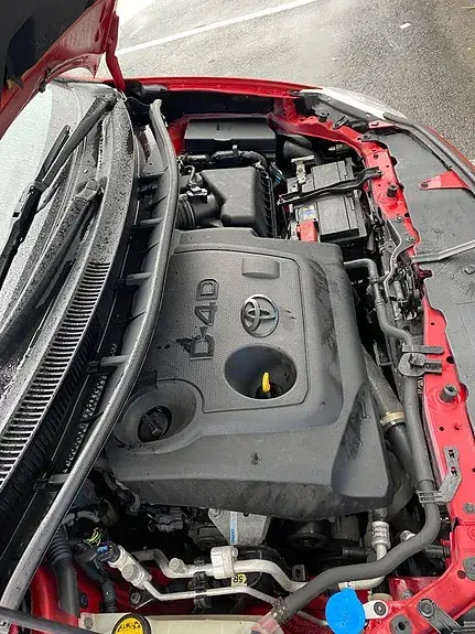 Toyota Auris 2010 photo 4