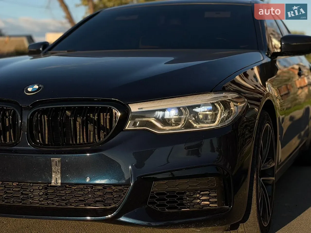 BMW 5 Series 2017 photo 3